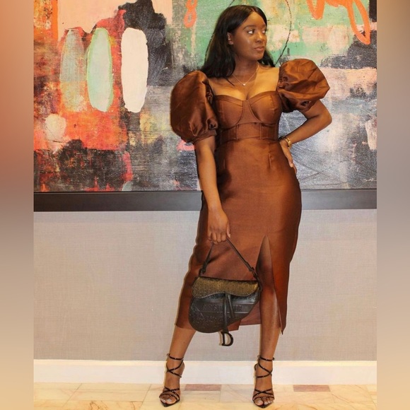 Brown midi dress - Picture 2 of 4